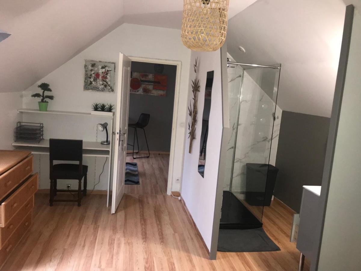 Chez Chris Apartment Олорон-Сен-Мари Екстериор снимка