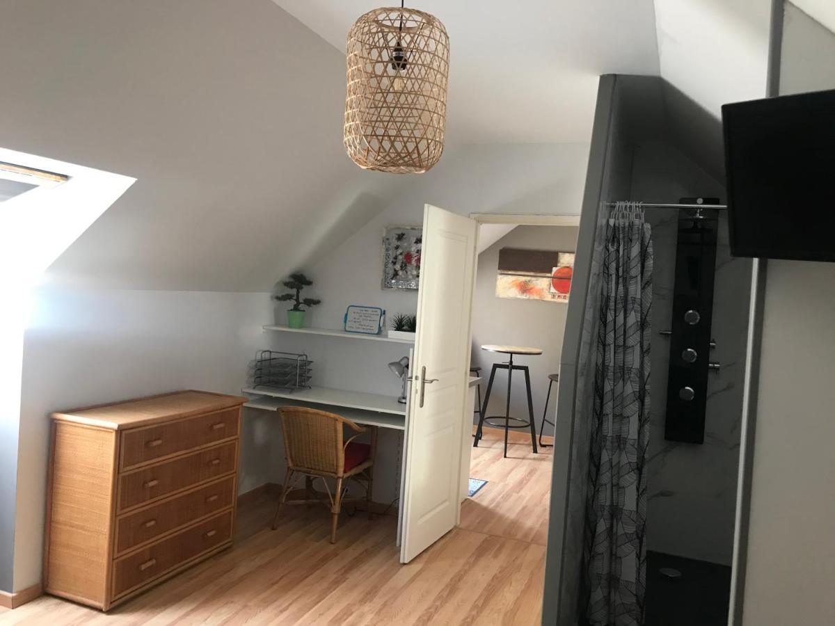 Chez Chris Apartment Олорон-Сен-Мари Екстериор снимка